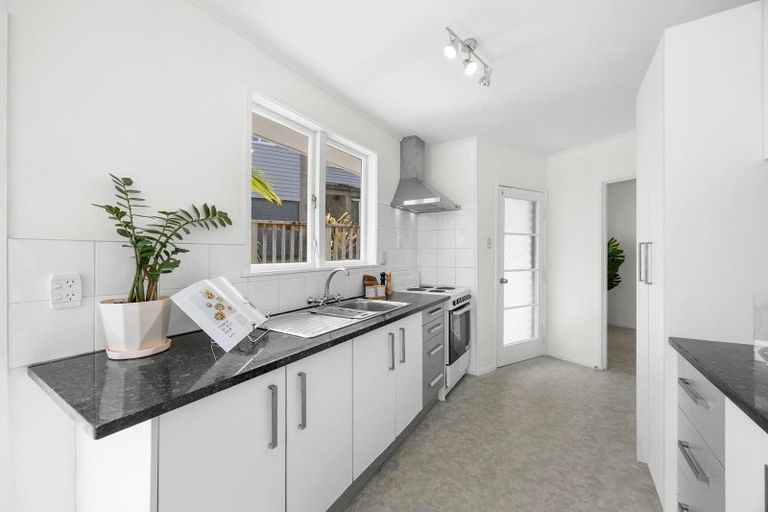 Photo of property in 29 Cardiff Road, Pakuranga, Auckland, 2010