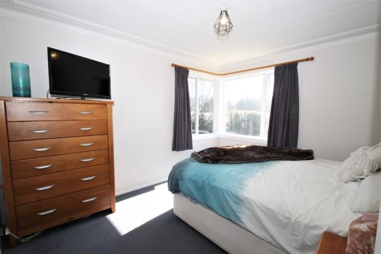 Photo of property in 28 Delta Drive, Waldronville, Dunedin, 9018