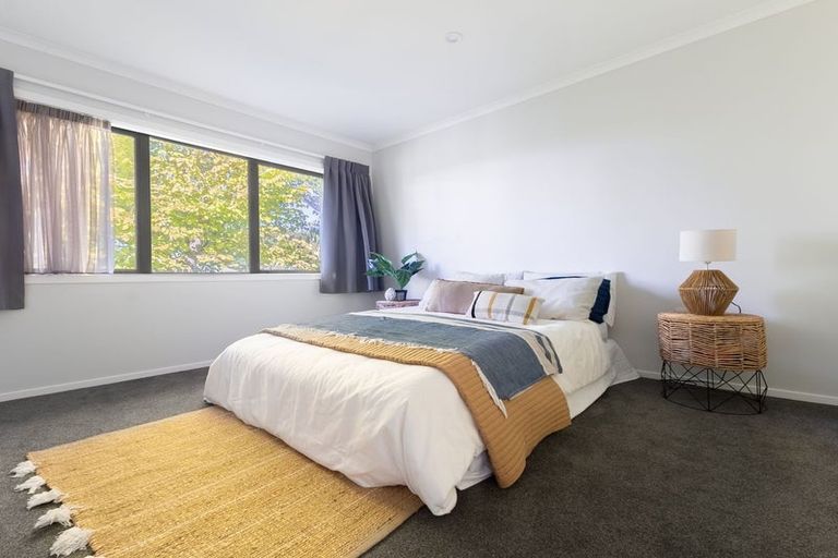 Photo of property in 16a Utauta Street, Waikanae, 5036