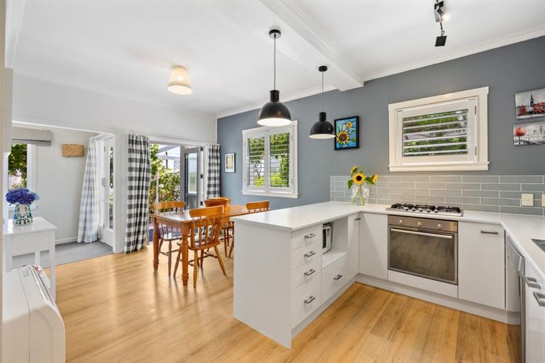 Photo of property in 5 Chamberlain Street, Tahunanui, Nelson, 7011