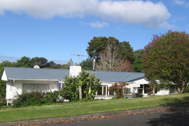 Photo of property in 28 Kowhai Park Road, Maunu, Whangarei, 0110
