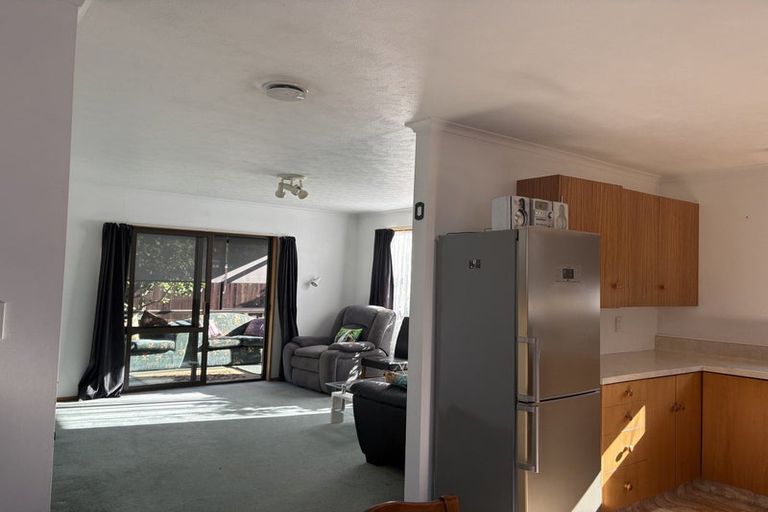 Photo of property in 16b Kowhai Avenue, Rangiora, 7400