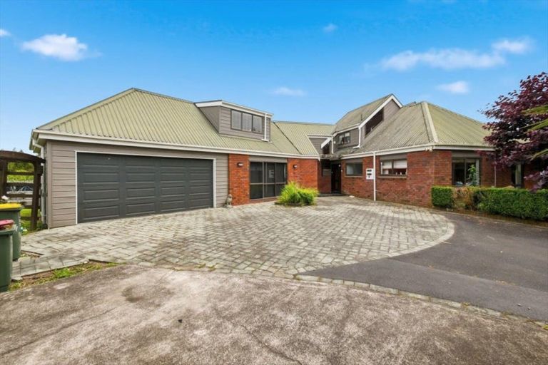 Photo of property in 63 Kayelene Place, Omokoroa, 3114