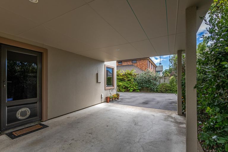 Photo of property in 7a Chilton Grove, Hokowhitu, Palmerston North, 4410