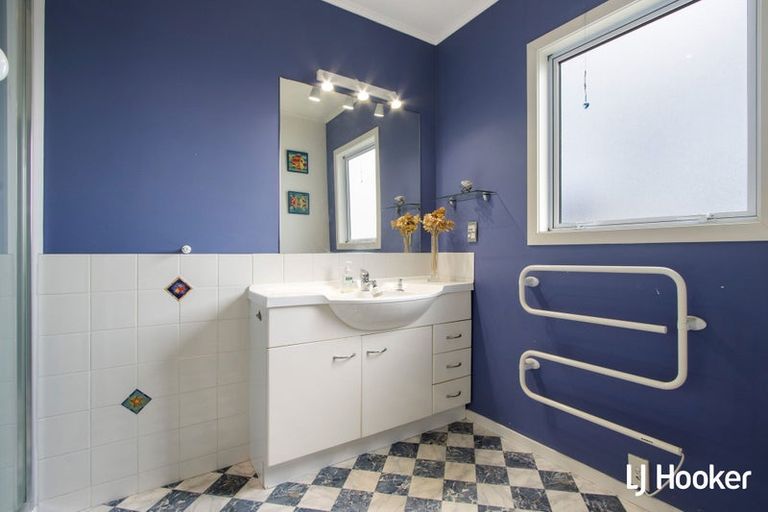 Photo of property in 126 Seaforth Road, Waihi Beach, 3611