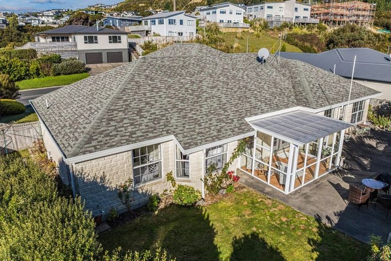 Photo of property in 84 Navigation Drive, Whitby, Porirua, 5024