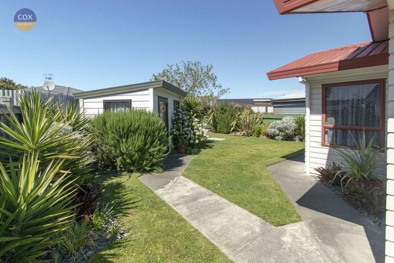 Photo of property in 93b Tait Drive, Greenmeadows, Napier, 4112