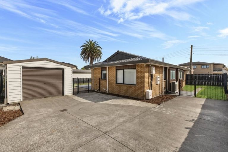 Photo of property in 2/18 Maunu Road, Papatoetoe, Auckland, 2025