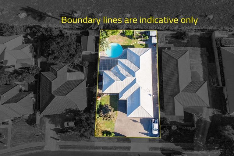 Photo of property in 10 Harris Place, Ngatea, 3503