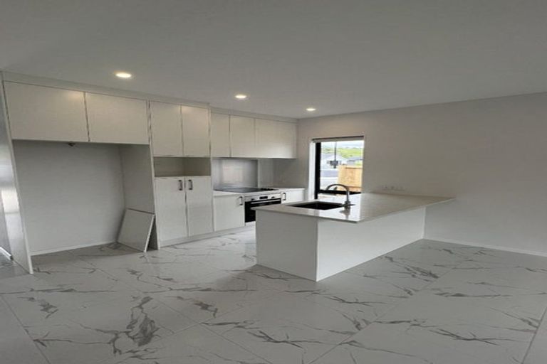 Photo of property in 9 Rongomai Road, Otara, Auckland, 2023