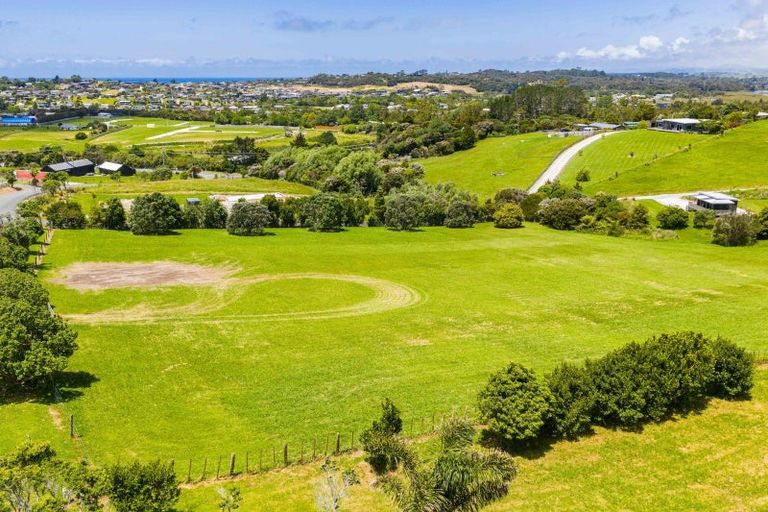 Photo of property in 249 Barrier View Road, Mangawhai, 0573