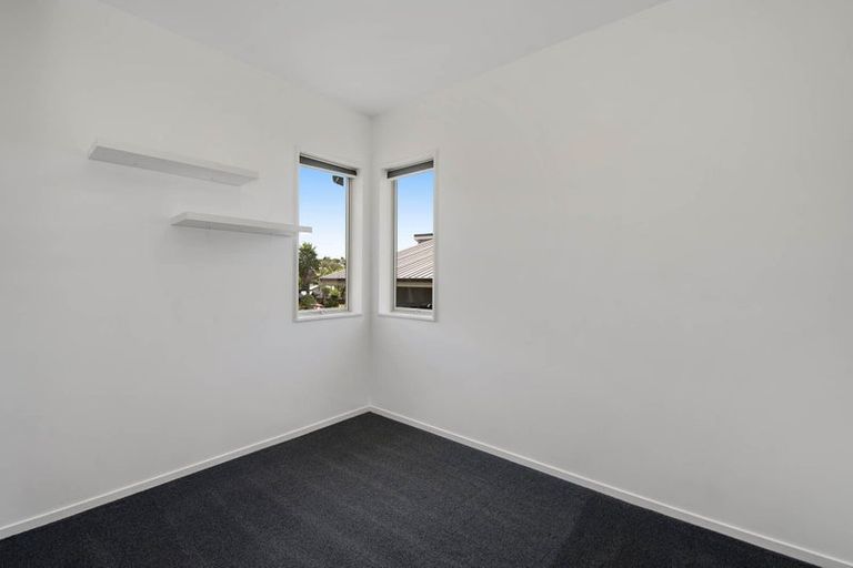 Photo of property in 9 Blue Heron Rise, Stanmore Bay, Whangaparaoa, 0932