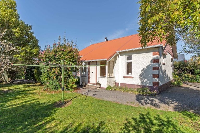 Photo of property in 10 Upper Plain Road, Masterton, 5810