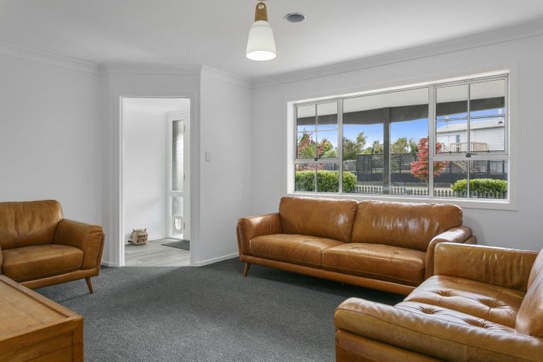 Photo of property in 22 Macdonell Street, Hilltop, Taupo, 3330