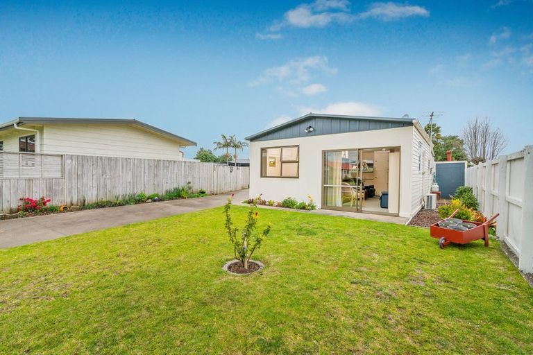 Photo of property in 17b Meadow Drive, Whitianga, 3510