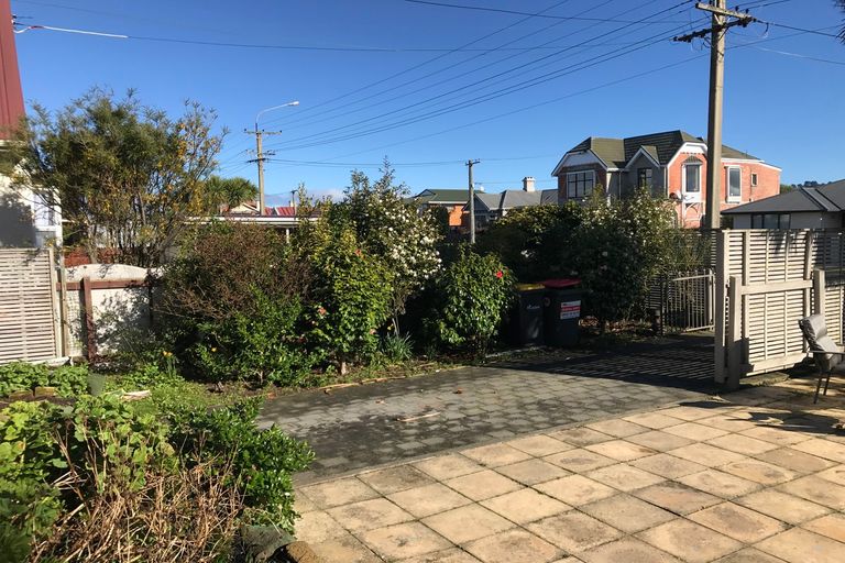 Photo of property in 71 Queens Drive, Saint Kilda, Dunedin, 9012