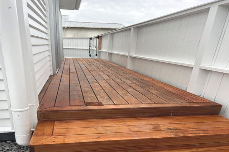 Photo of property in 56 Hautana Street, Woburn, Lower Hutt, 5010