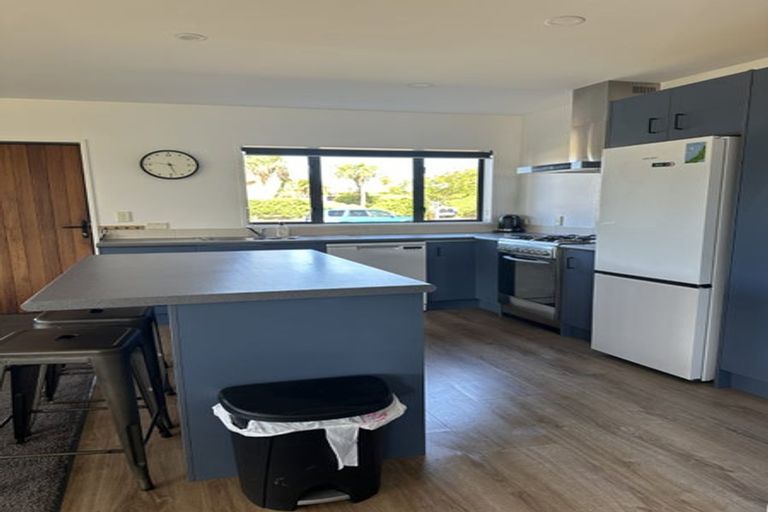 Photo of property in 24 Frye Crescent, Albert Town, Wanaka, 9305