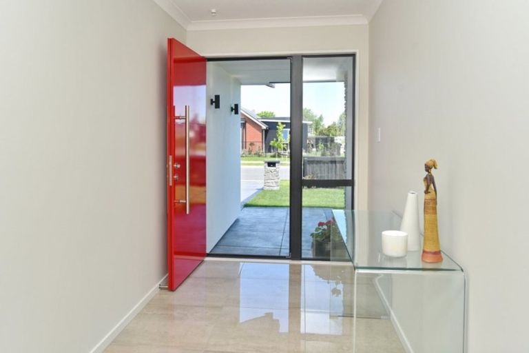 Photo of property in 6 Salisbury Avenue, Rangiora, 7400