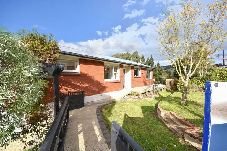 Photo of property in 1 Pitcairn Street, Kenmure, Dunedin, 9011