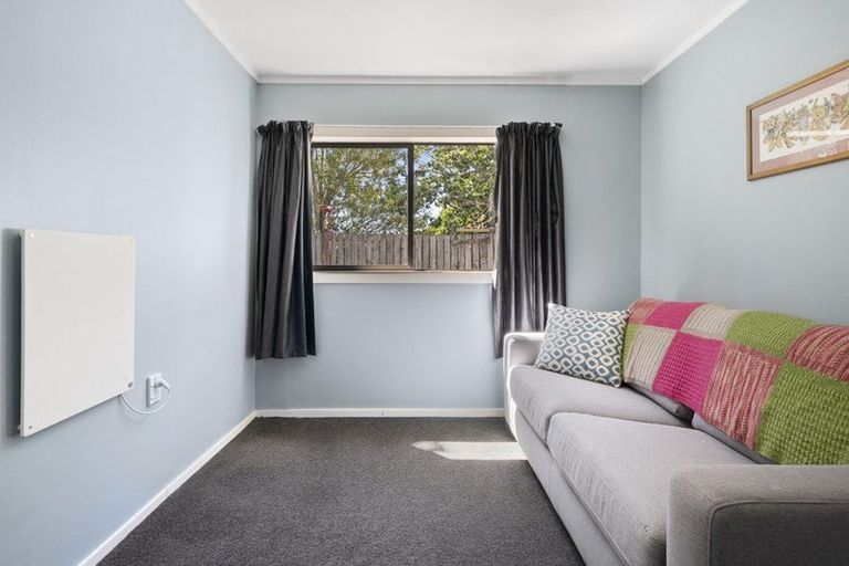 Photo of property in 33 Discovery Drive, Whitby, Porirua, 5024
