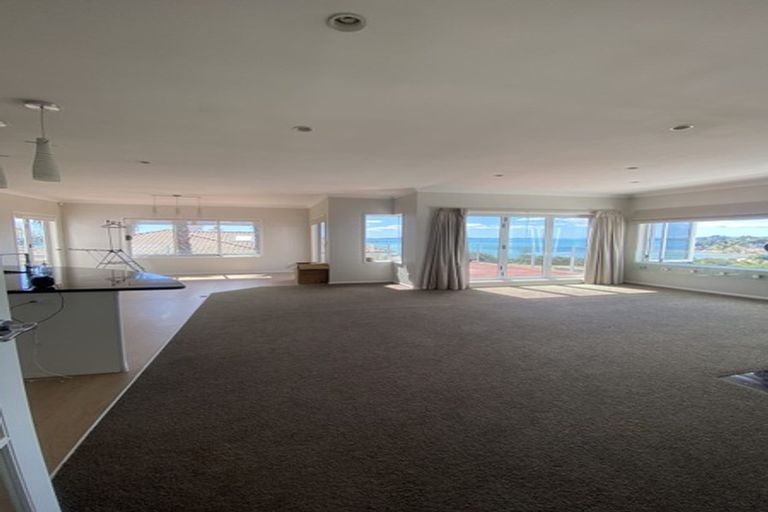 Photo of property in 17 Quedley Court, Eastern Beach, Auckland, 2012