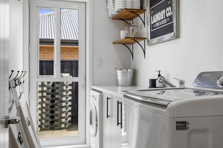 Photo of property in 10 Kuta Street, Pegasus, 7612