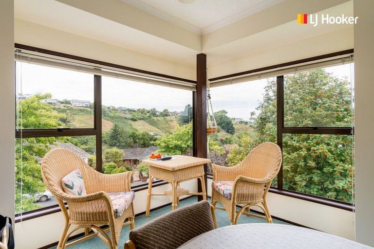 Photo of property in 71 Glenross Street, Glenross, Dunedin, 9011