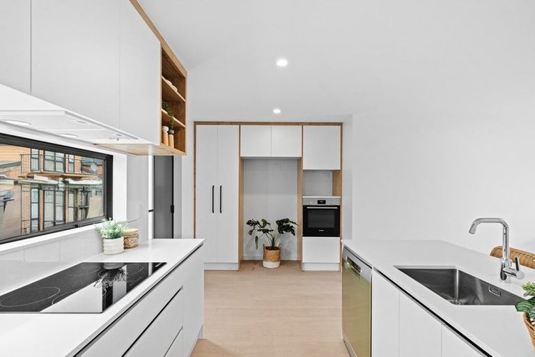 Photo of property in 115c Lincoln Road, Addington, Christchurch, 8024