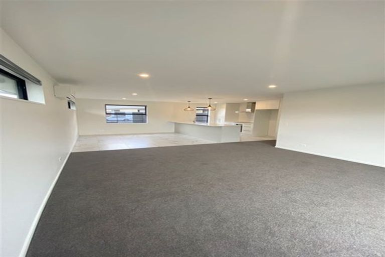 Photo of property in 1 Songpa Street, Halswell, Christchurch, 8025