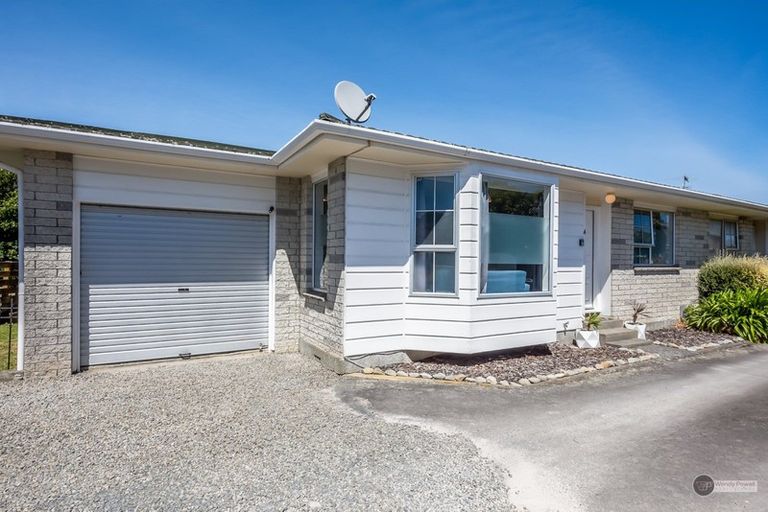 Photo of property in 4/21 Wainui Road, Waiwhetu, Lower Hutt, 5010