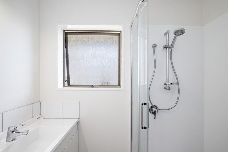 Photo of property in 71b Queen Street, Pukekohe, 2120