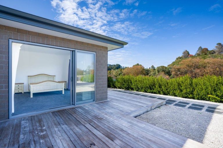 Photo of property in 27 Stevenson Way, Rangatira Park, Taupo, 3330