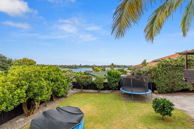 Photo of property in 4 Victory Street, Welcome Bay, Tauranga, 3112