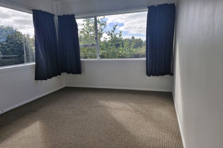 Photo of property in 1/24 Hori Street, Vogeltown, New Plymouth, 4310
