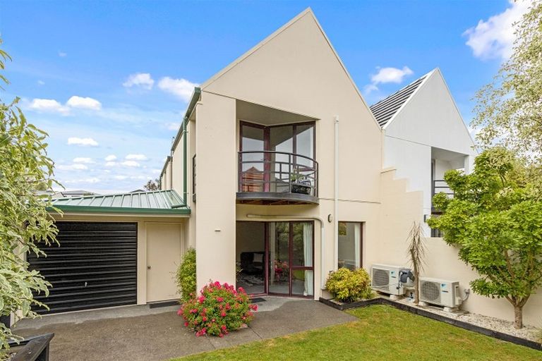 Photo of property in 2/11 Rastrick Street, Merivale, Christchurch, 8014