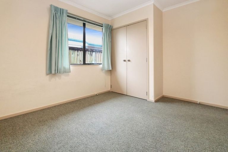 Photo of property in 12 Farnham Close, Rototuna North, Hamilton, 3210