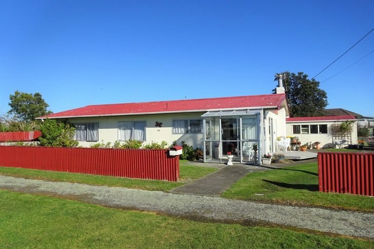 Photo of property in 66 Seabury Avenue, Foxton Beach, Foxton, 4815