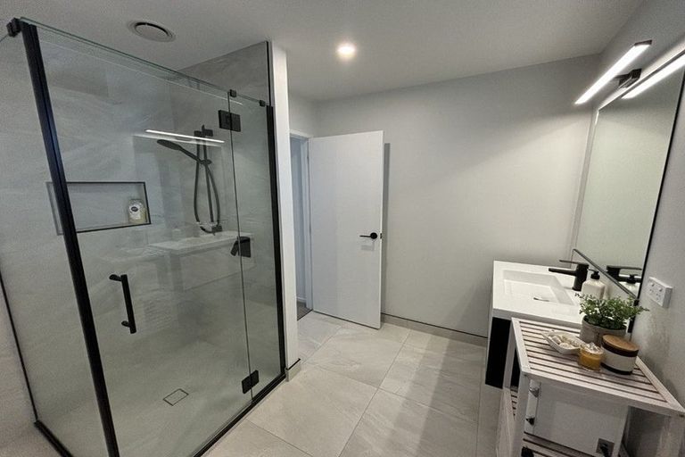 Photo of property in 16 Mutetai Road, Clarks Beach, 2122