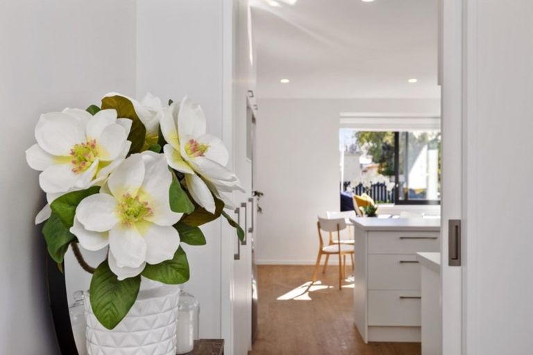 Photo of property in 10 Blighs Road, Strowan, Christchurch, 8052