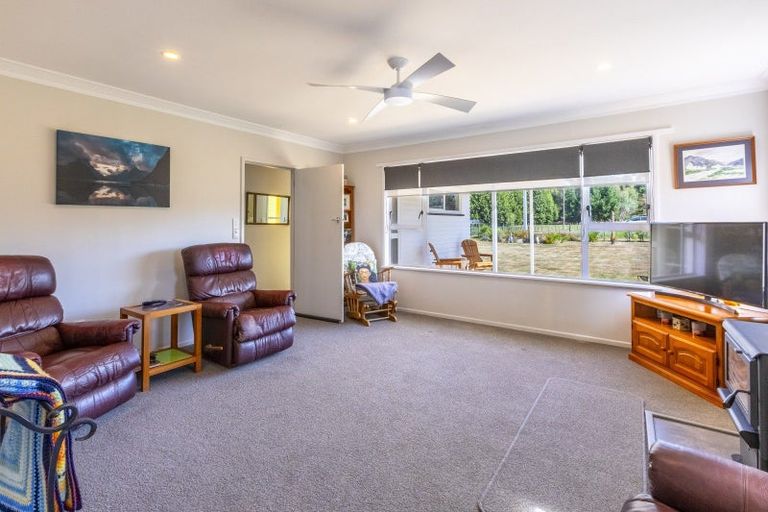 Photo of property in 18 Murchison Street, Tikokino, Waipawa, 4273