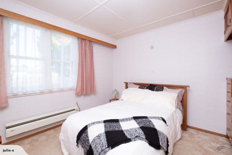 Photo of property in 4 Celia Street, Stratford, 4332