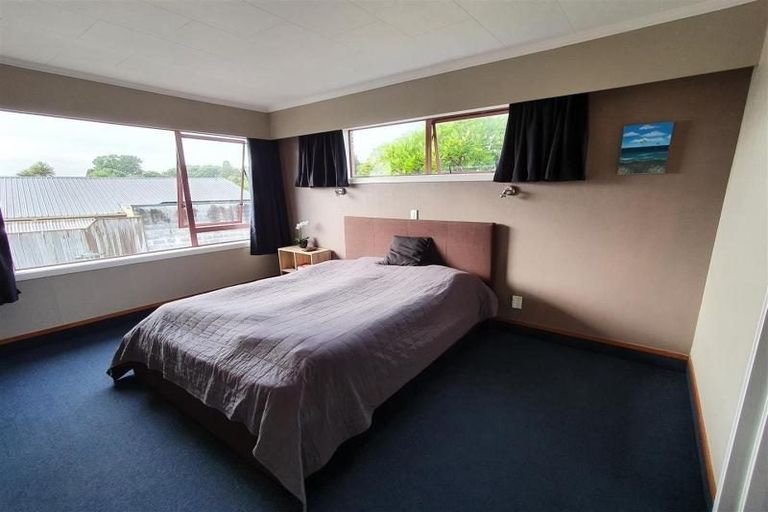 Photo of property in 12 Russell Drive, Oakura, 4314