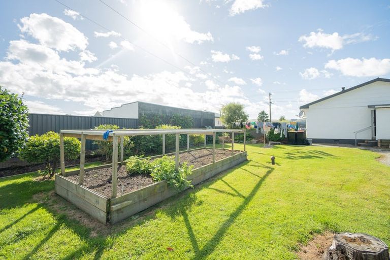 Photo of property in 43 Robertson Street, Gore, 9710