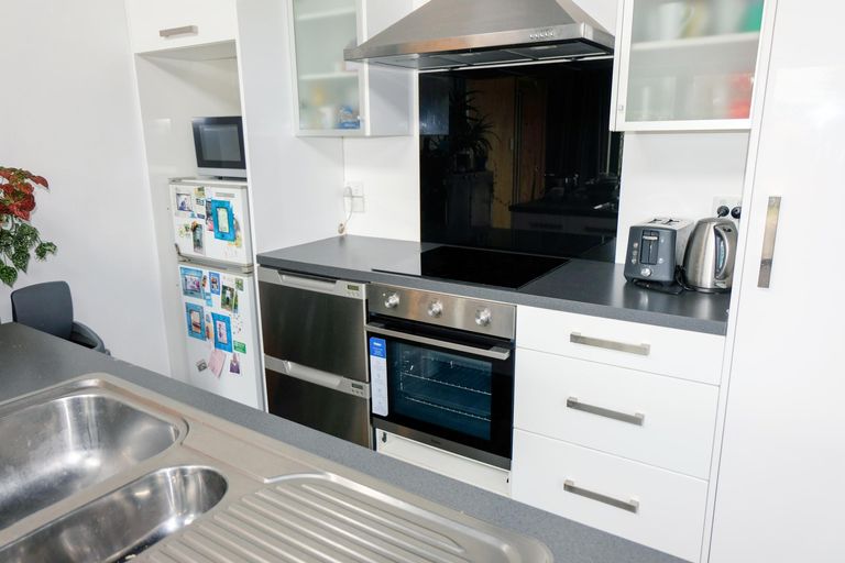 Photo of property in 147 Awamoa Road, Holmes Hill, Oamaru, 9492