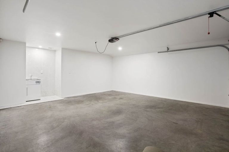 Photo of property in 8 Vino Cina Heights, Ranui, Auckland, 0612