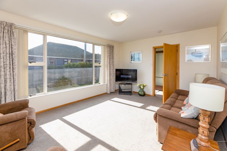 Photo of property in 174 Bower Avenue, New Brighton, Christchurch, 8083