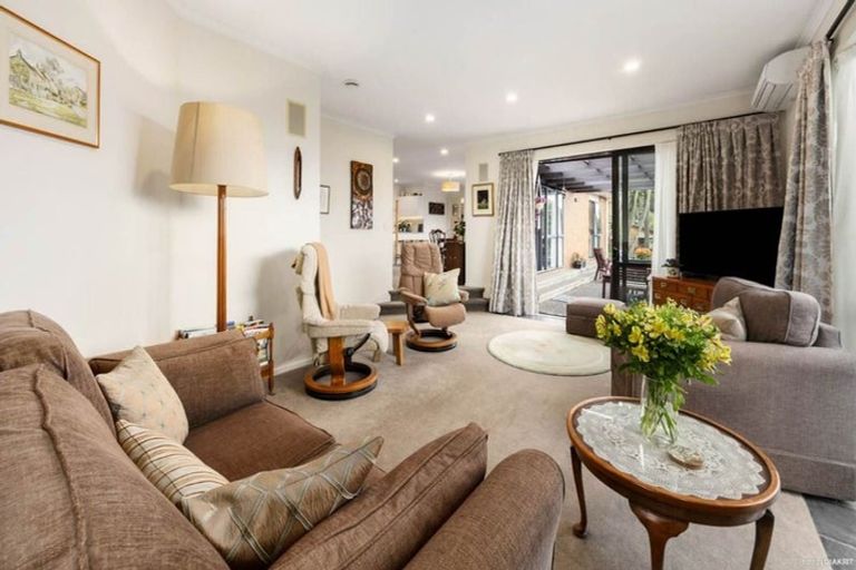 Photo of property in 4 Jelas Road, Red Beach, 0932