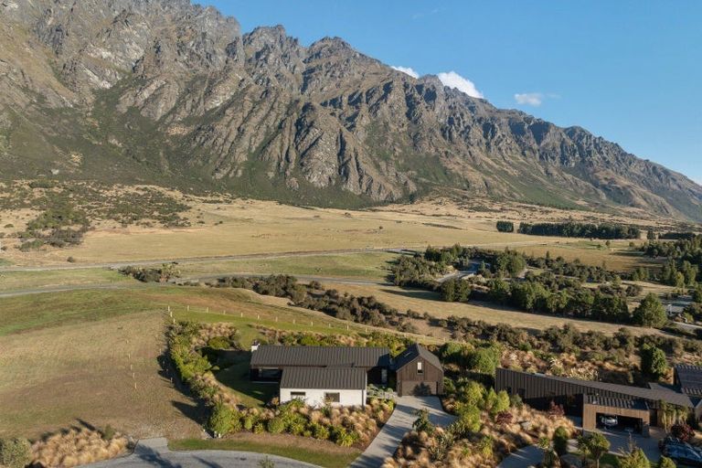 Photo of property in 36 Mckellar Drive, Jacks Point, Queenstown, 9371