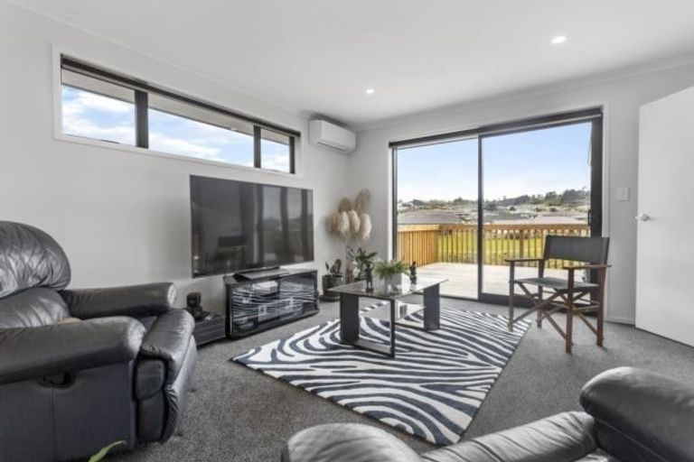 Photo of property in 5 Springburn Place, Pokeno, 2402